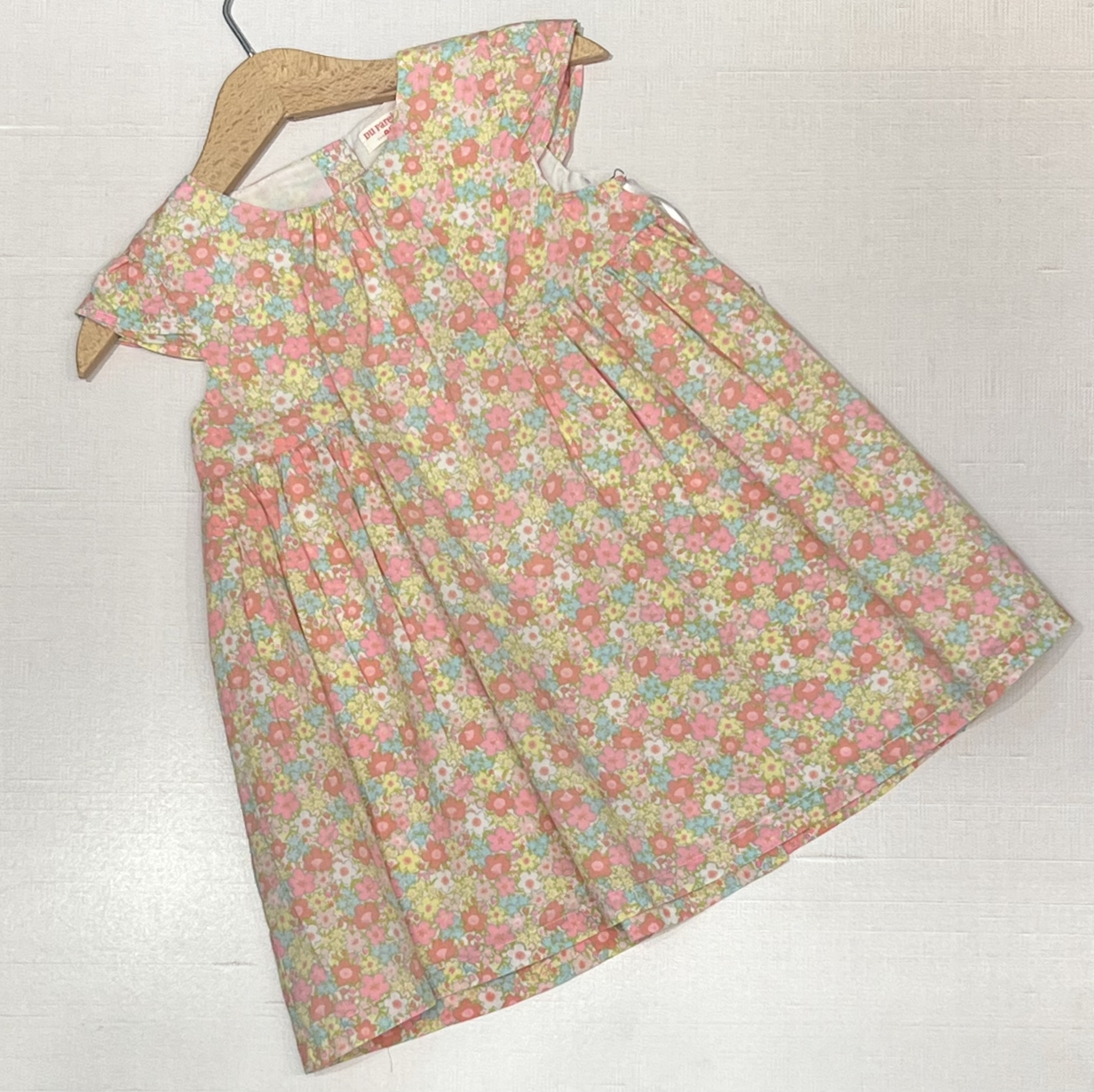dresses